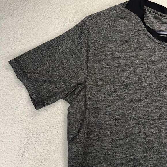 Lululemon T Shirt Mens Large Bolt Tech Heather Black Gray Shirt Silverescent Gym - Picture 3 of 7